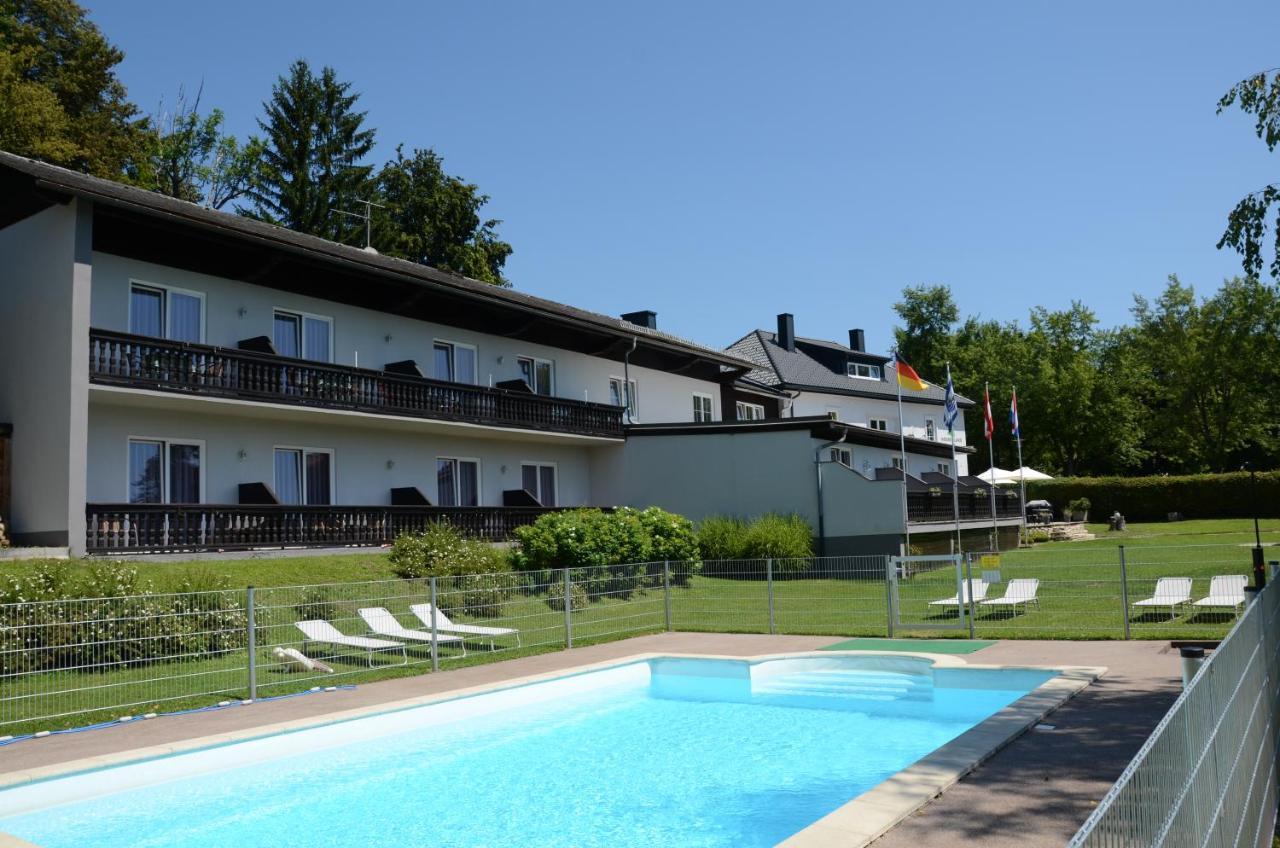 Pension Hoogerland Фельден-ам-Вёртер-Зе Экстерьер фото