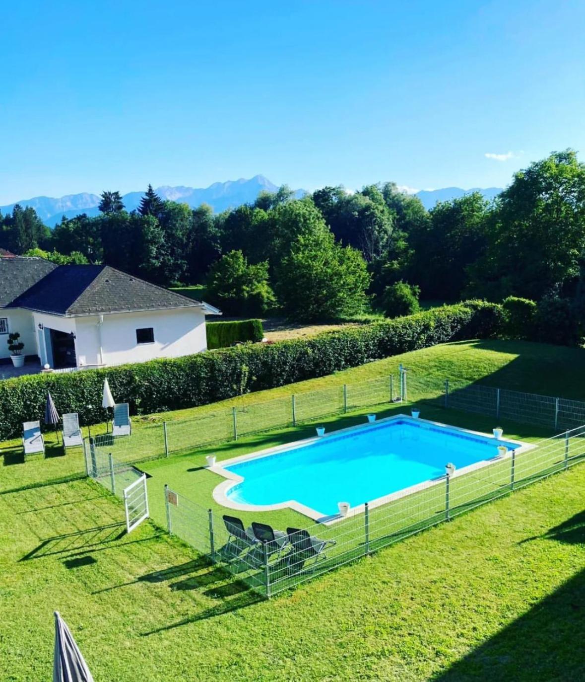 Pension Hoogerland Фельден-ам-Вёртер-Зе Экстерьер фото