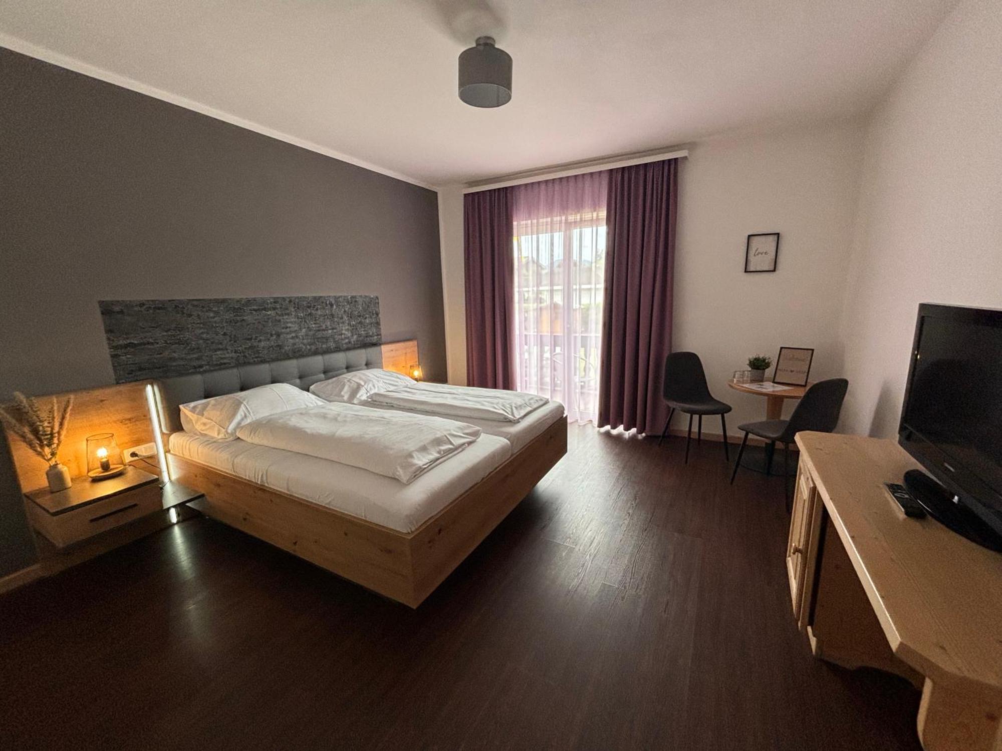 Pension Hoogerland Фельден-ам-Вёртер-Зе Экстерьер фото